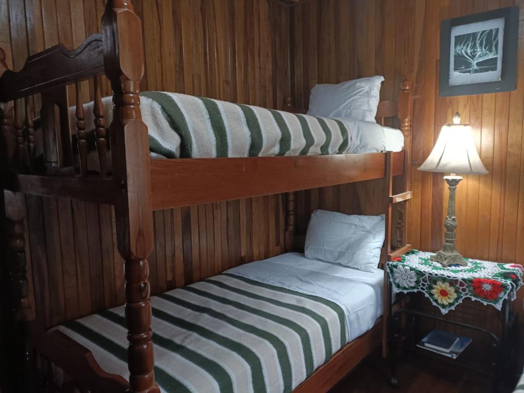 Triple Room — bathroom area